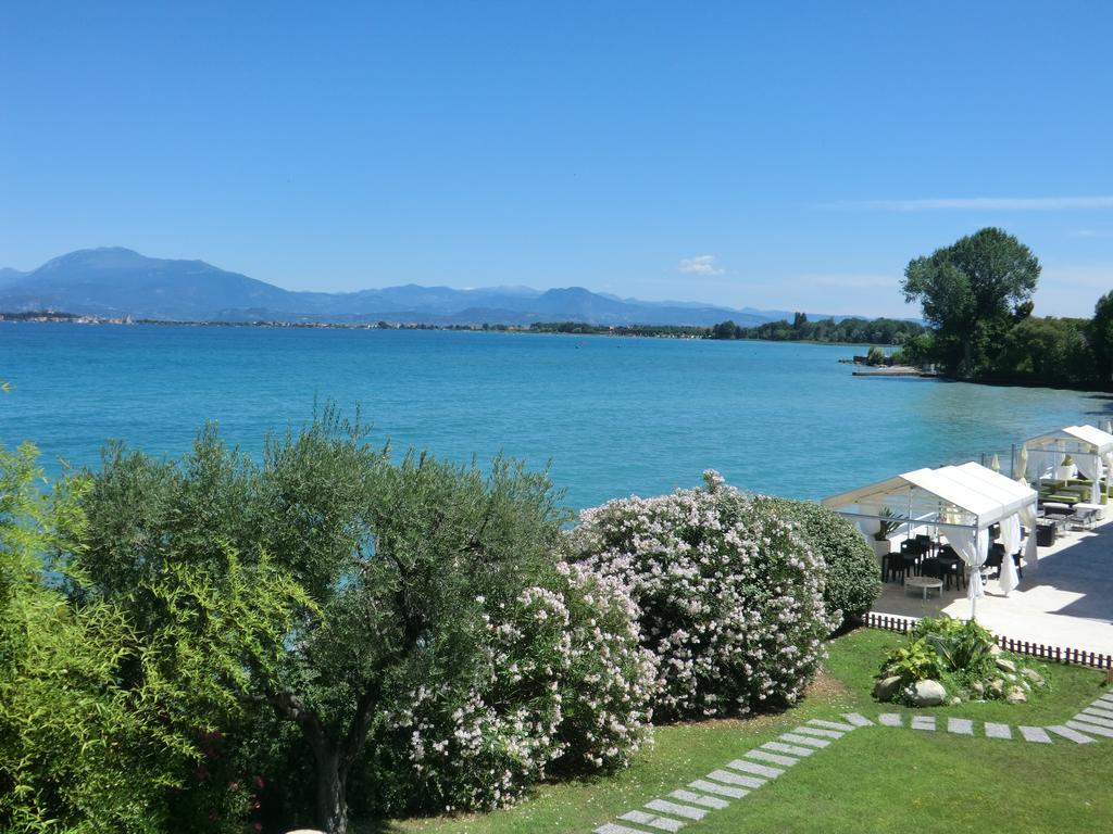 Апартаменти Doctor House Desenzano Дезенцано-дель-Гарда Екстер'єр фото